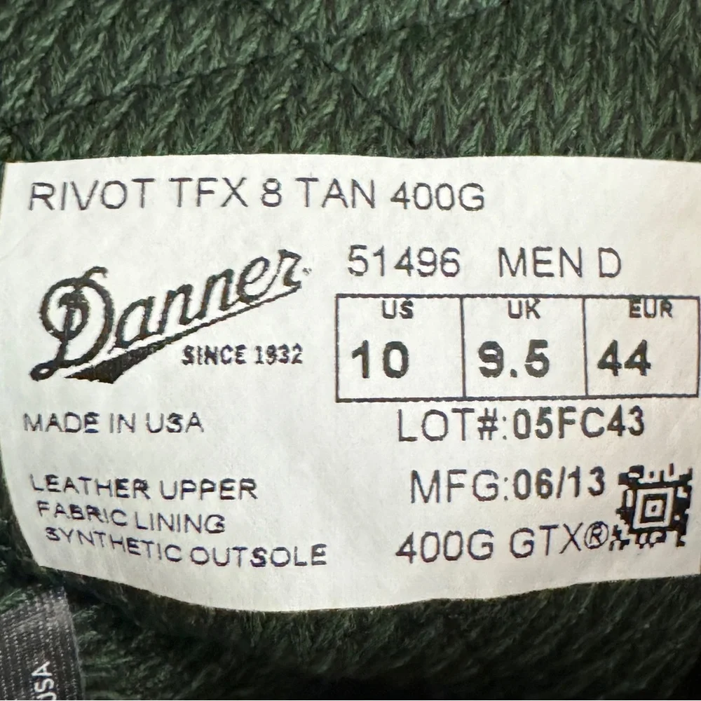 Danner reposhing this